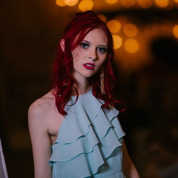 Women’s Formal dress size 0 - Picture 4 of 4